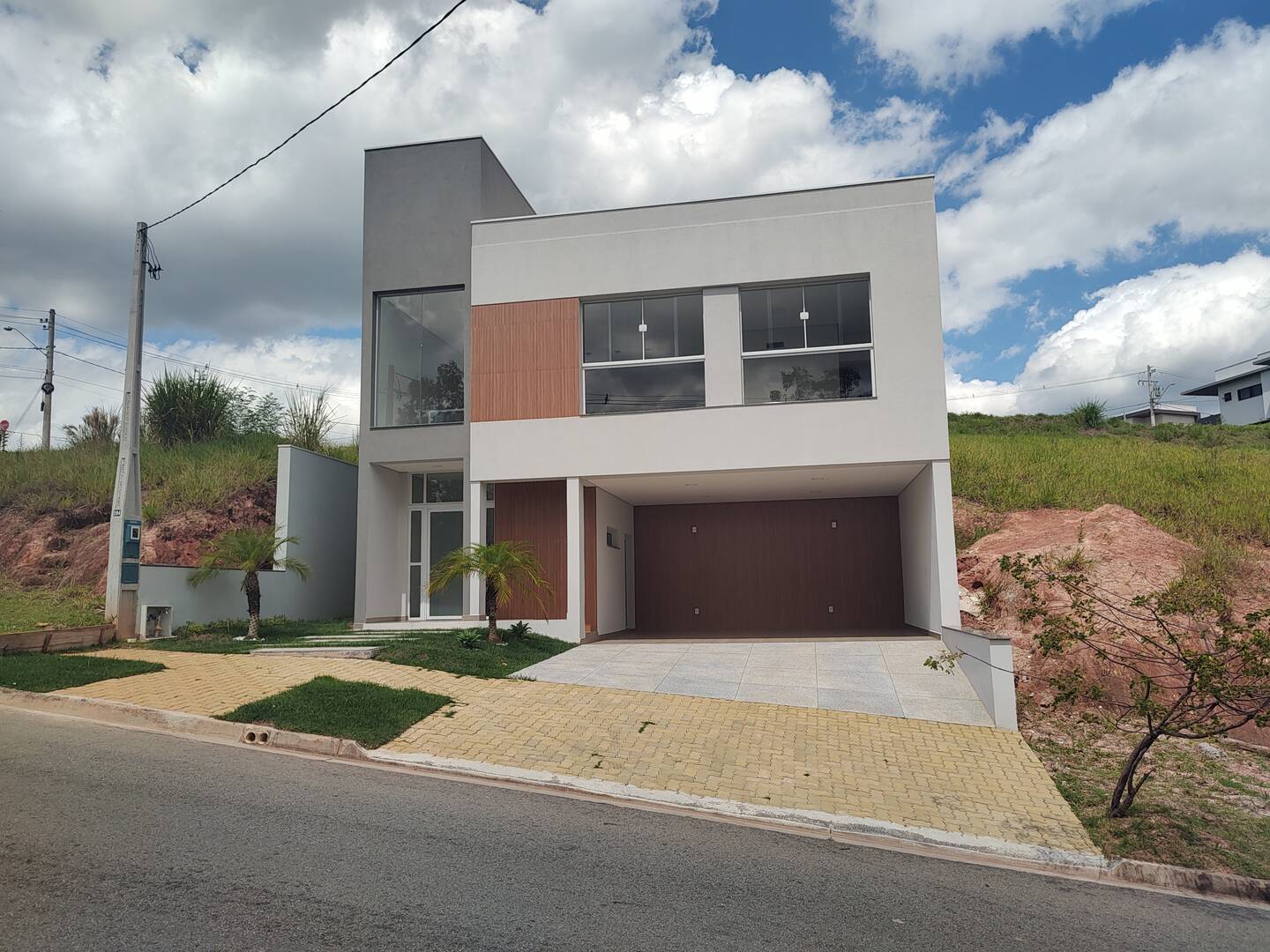 #29 - Casa em condomínio para Venda em Louveira - SP