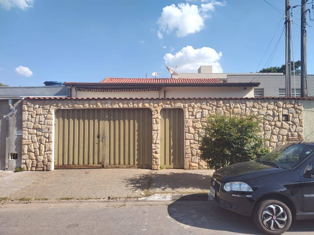 #62 - Casa para Venda em Louveira - SP