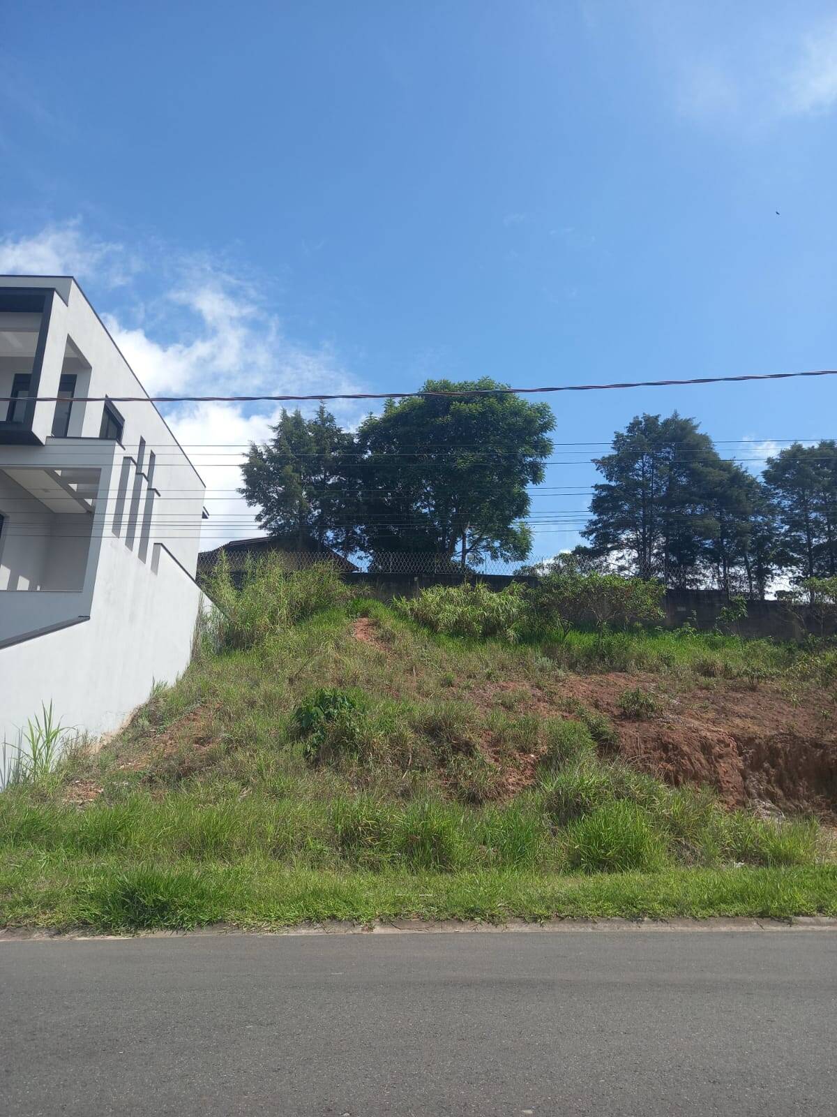 #76 - Terreno para Venda em Louveira - SP