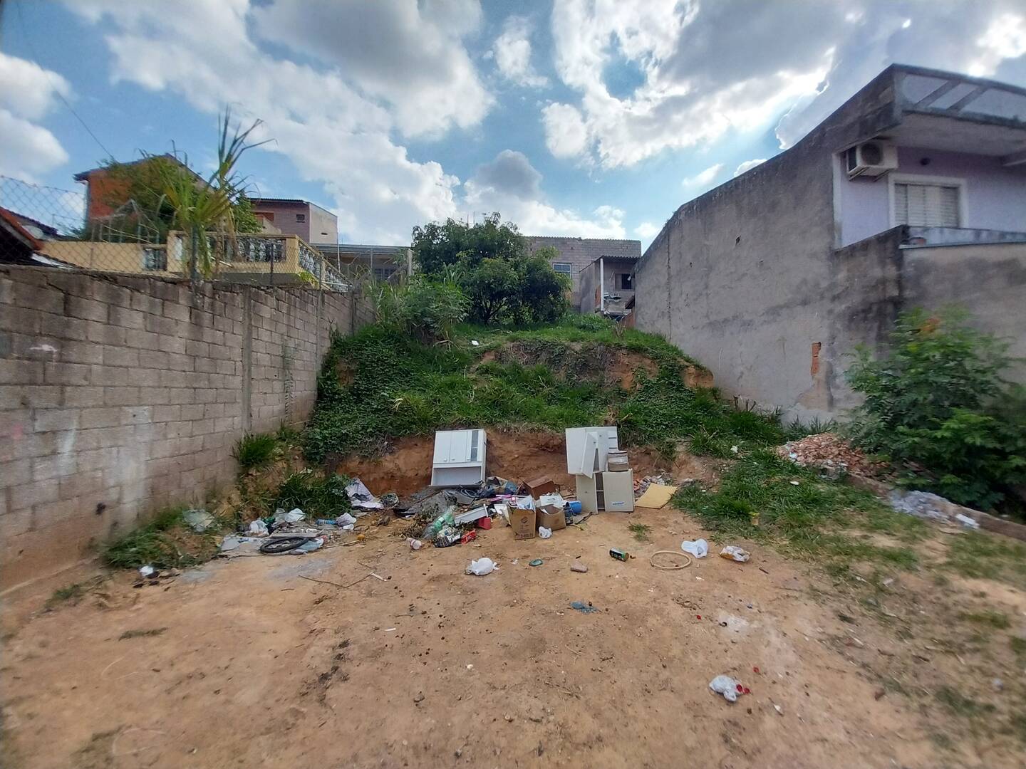 #84 - Área para Venda em Vinhedo - SP