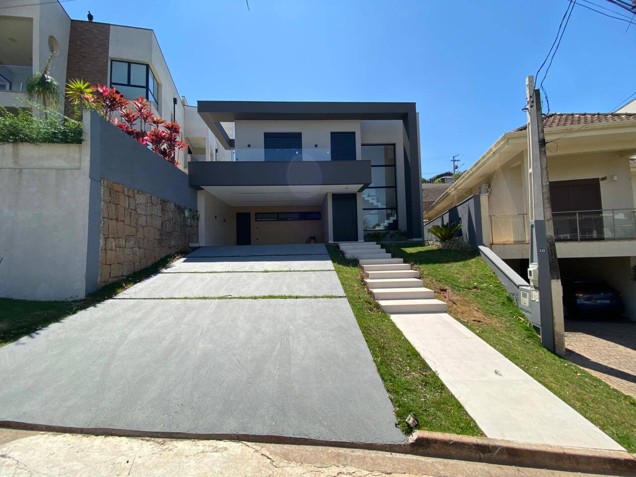 #88 - Casa para Venda em Louveira - SP