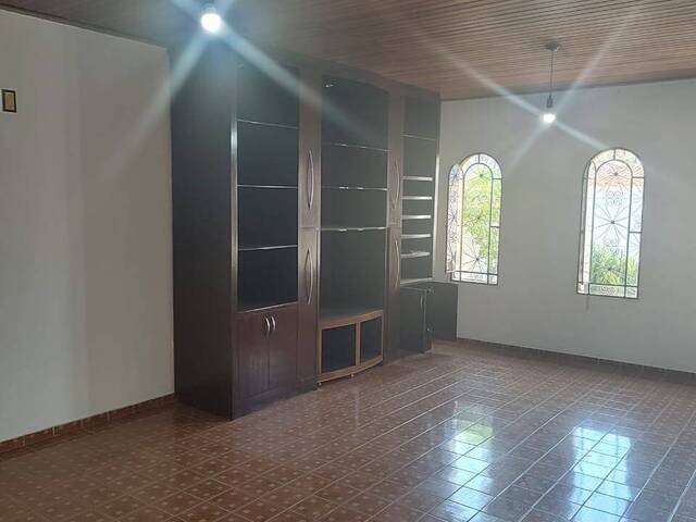 Casa para Venda em Louveira - 5