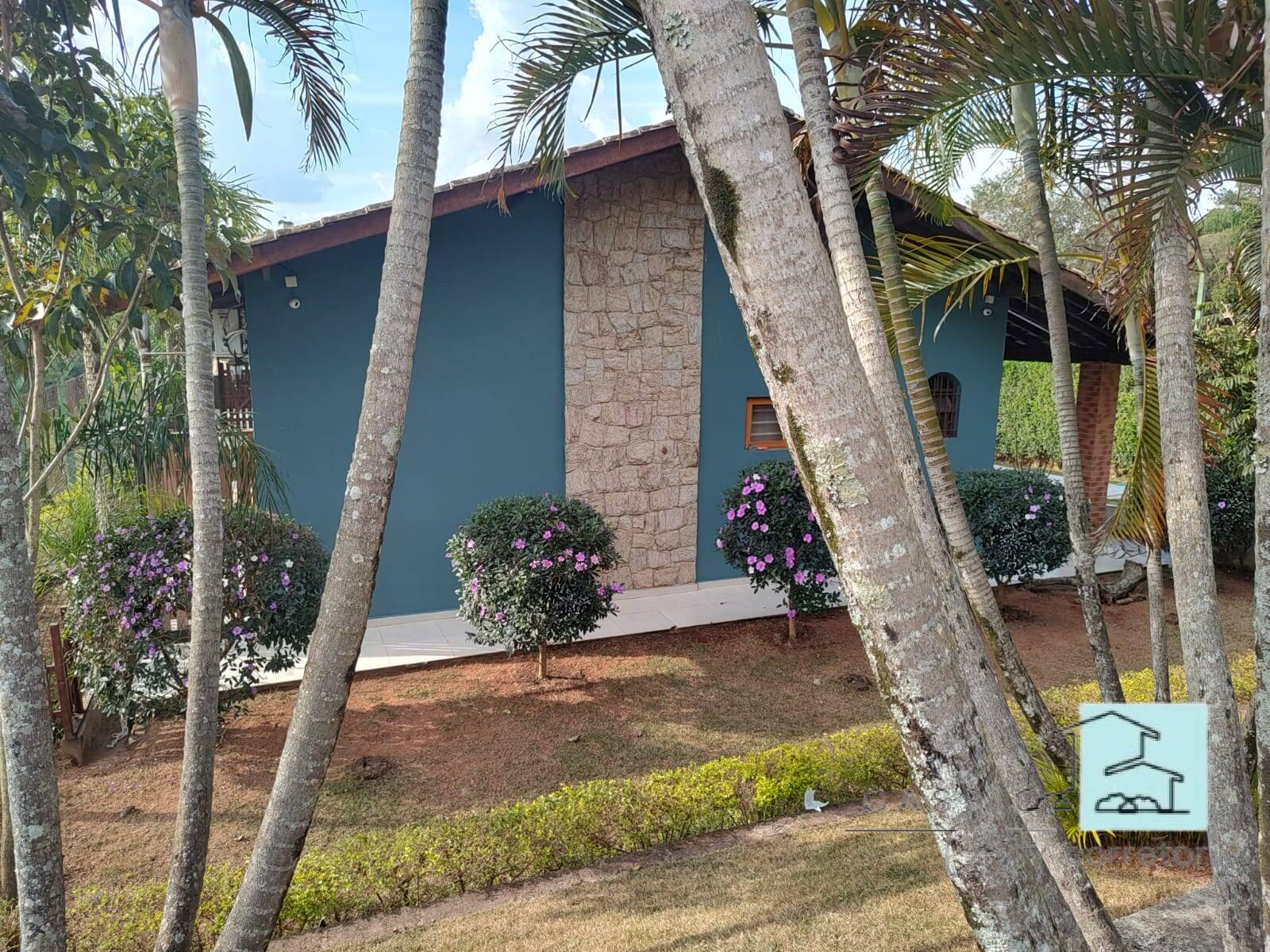 Chácara à venda com 3 quartos, 400m² - Foto 2