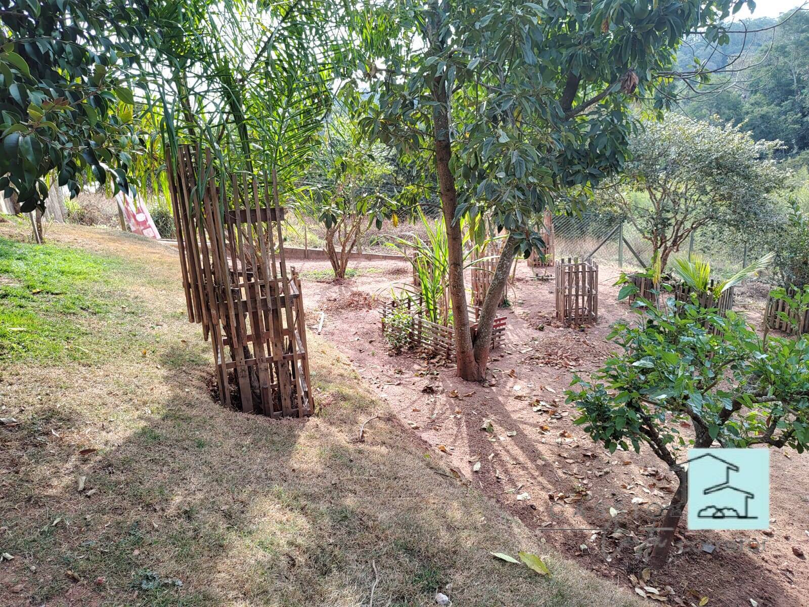 Chácara à venda com 3 quartos, 400m² - Foto 10