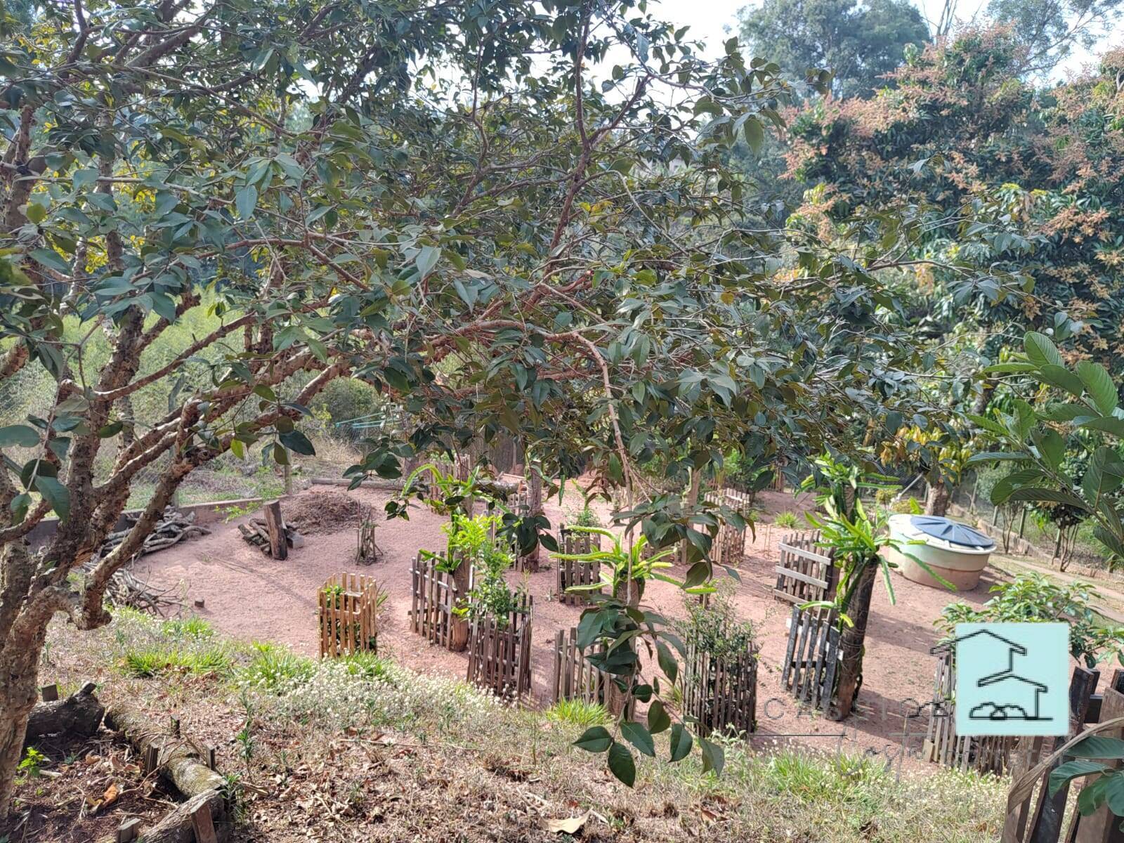 Chácara à venda com 3 quartos, 400m² - Foto 12