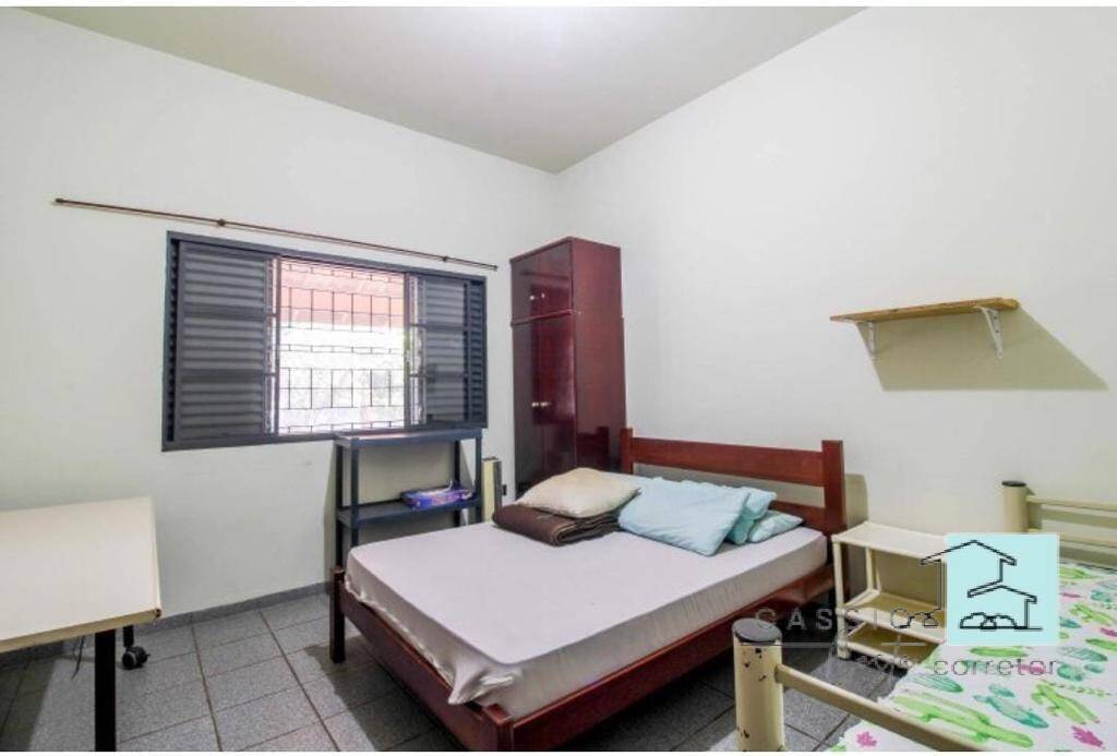 Chácara à venda com 4 quartos, 365m² - Foto 9