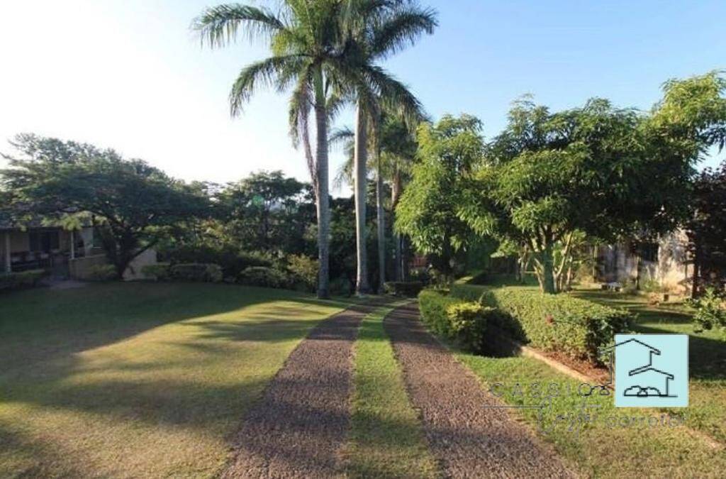 Chácara à venda com 4 quartos, 365m² - Foto 2