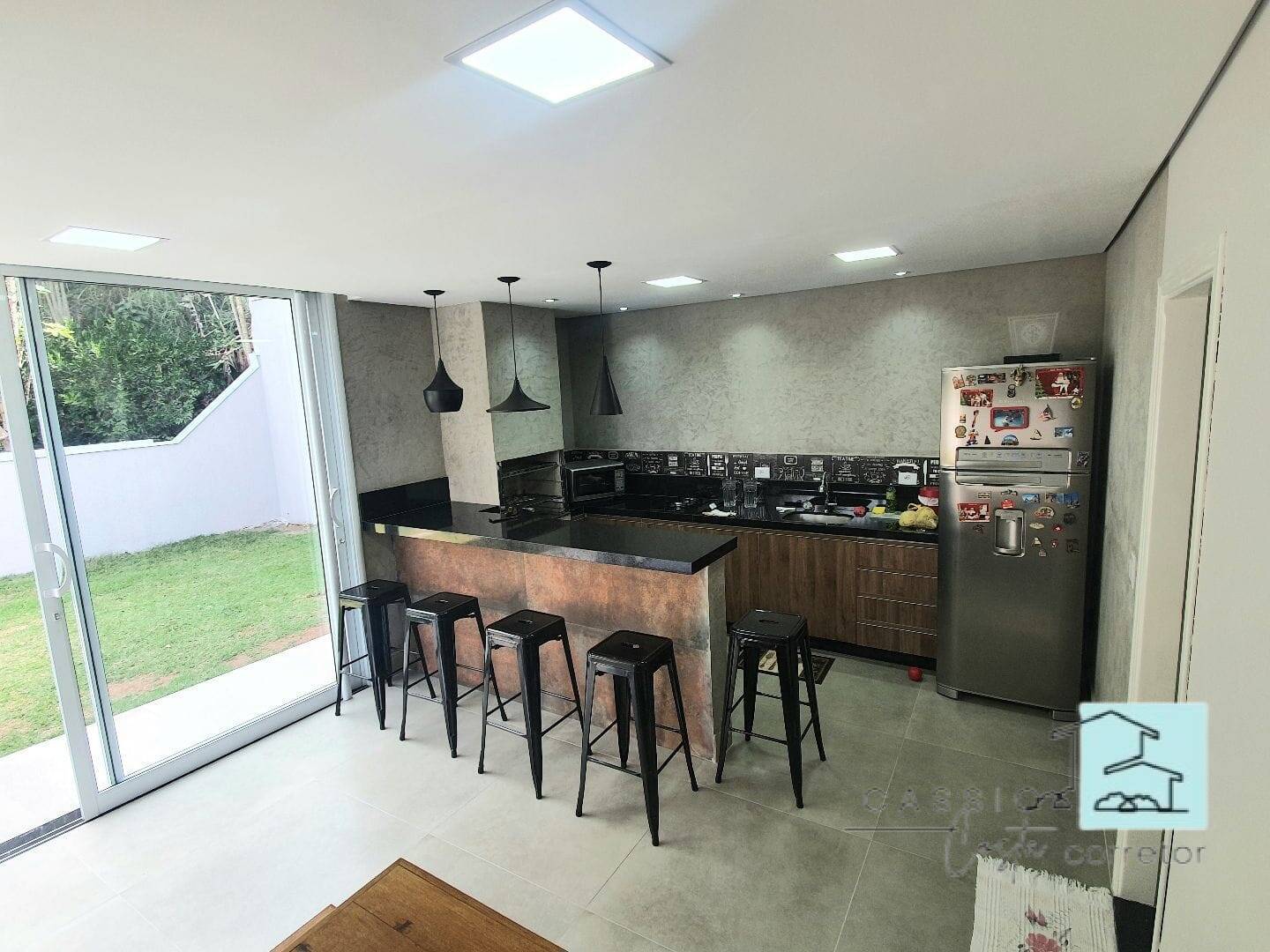 Casa de Condomínio à venda com 3 quartos, 306m² - Foto 19