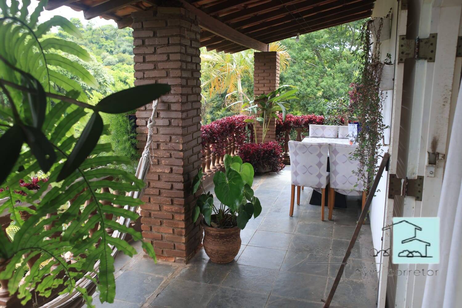 Chácara à venda com 3 quartos, 270m² - Foto 6