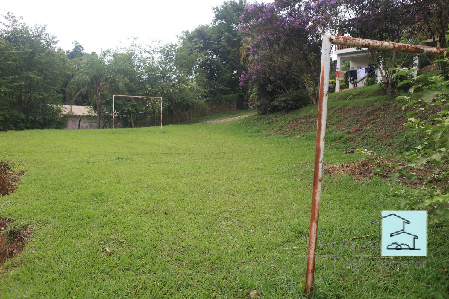 Chácara à venda com 3 quartos, 270m² - Foto 9