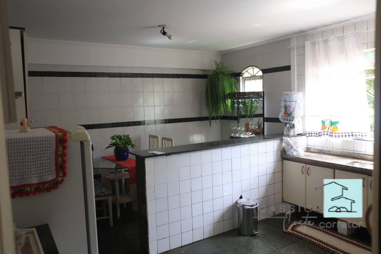 Chácara à venda com 3 quartos, 270m² - Foto 10