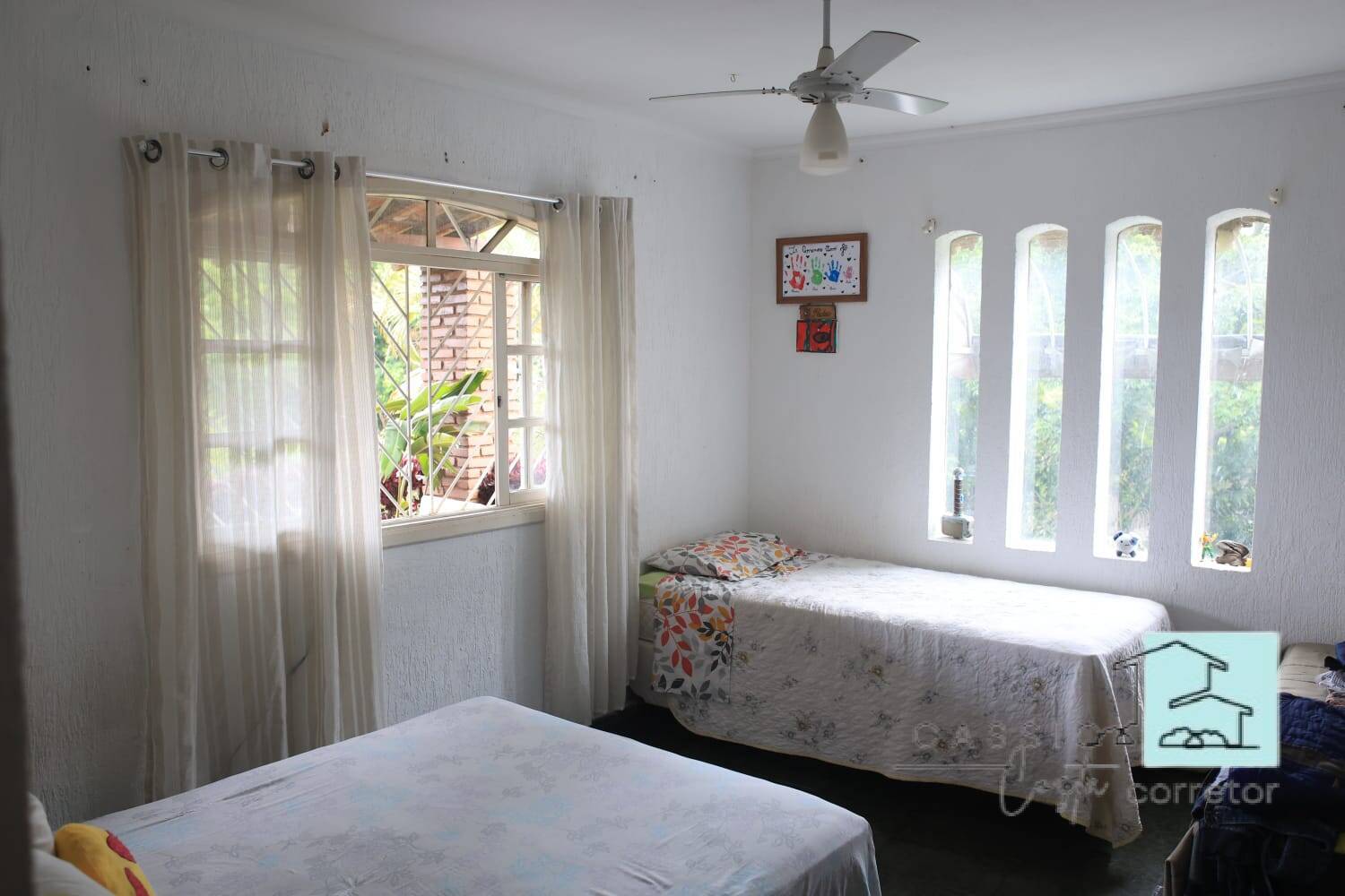 Chácara à venda com 3 quartos, 270m² - Foto 11