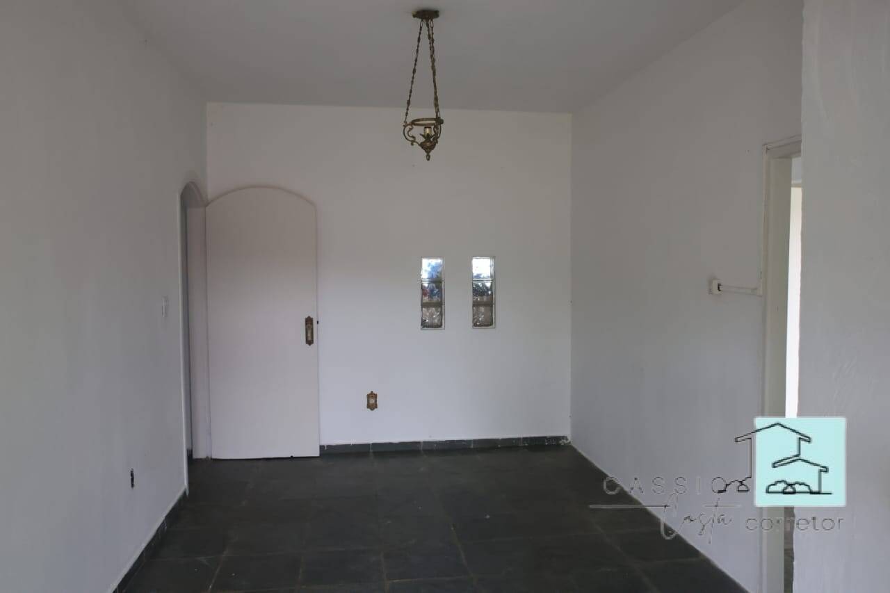 Chácara à venda com 3 quartos, 270m² - Foto 25