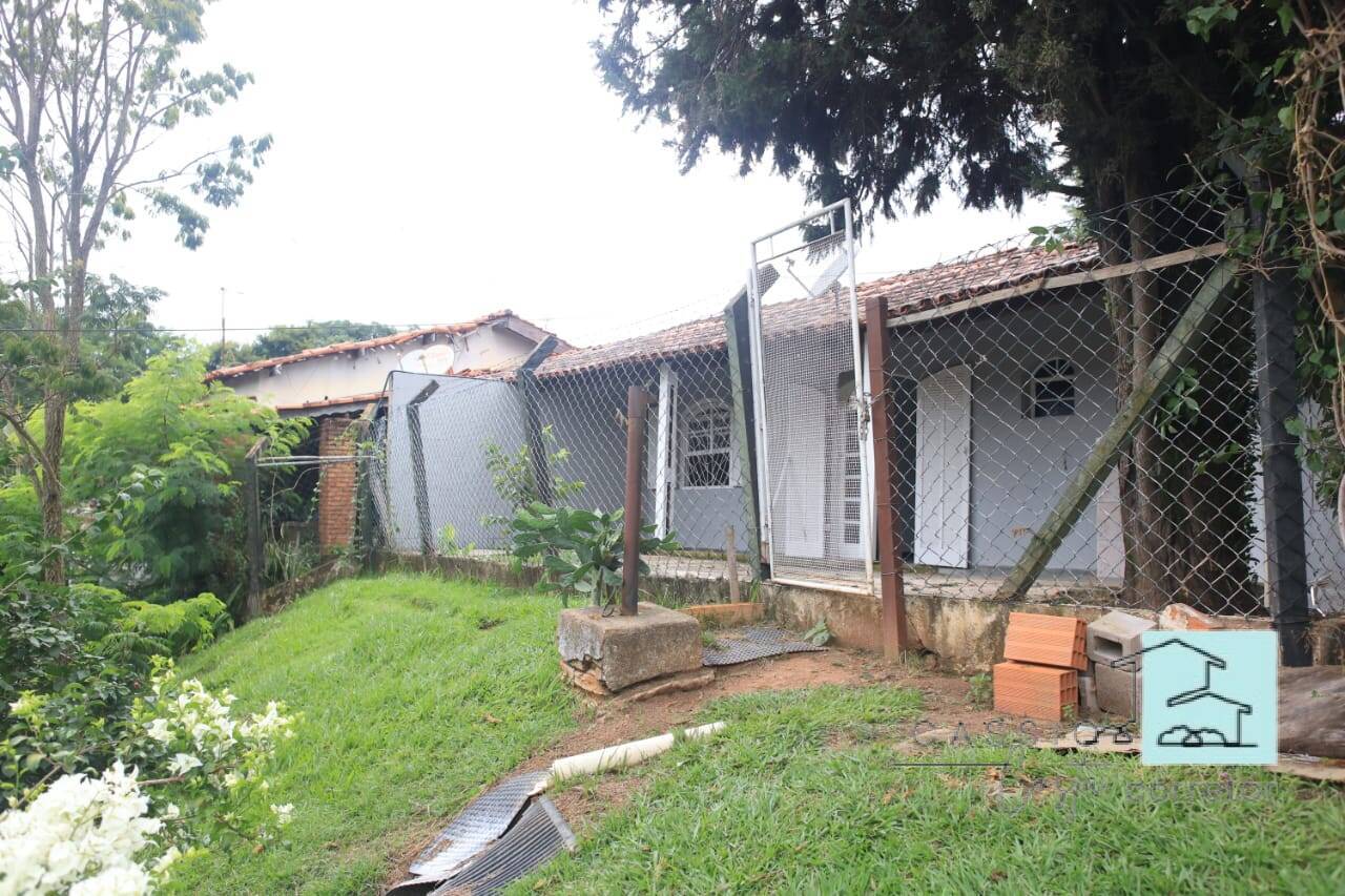 Chácara à venda com 3 quartos, 270m² - Foto 28