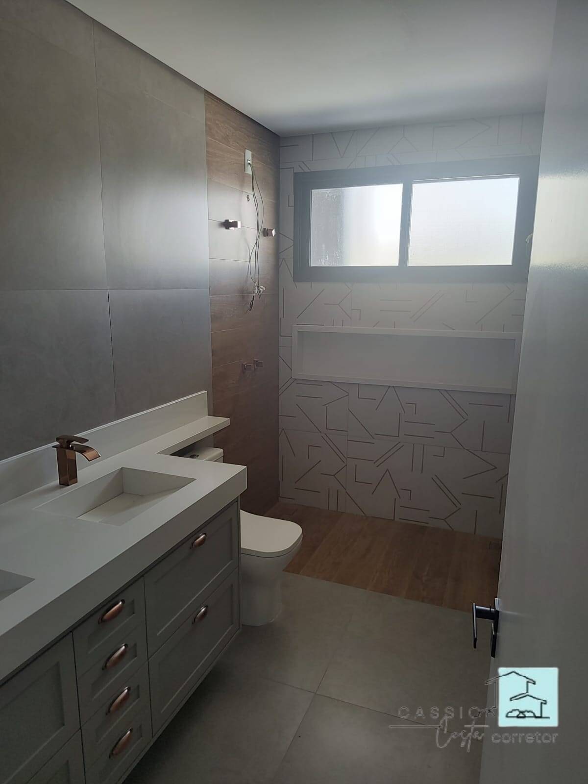 Casa de Condomínio à venda com 4 quartos, 288m² - Foto 32