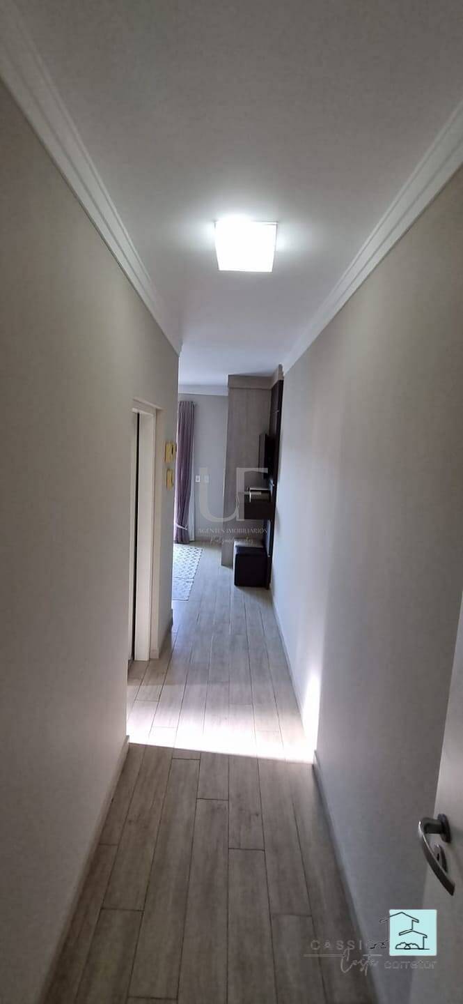 Casa à venda com 4 quartos, 290m² - Foto 13