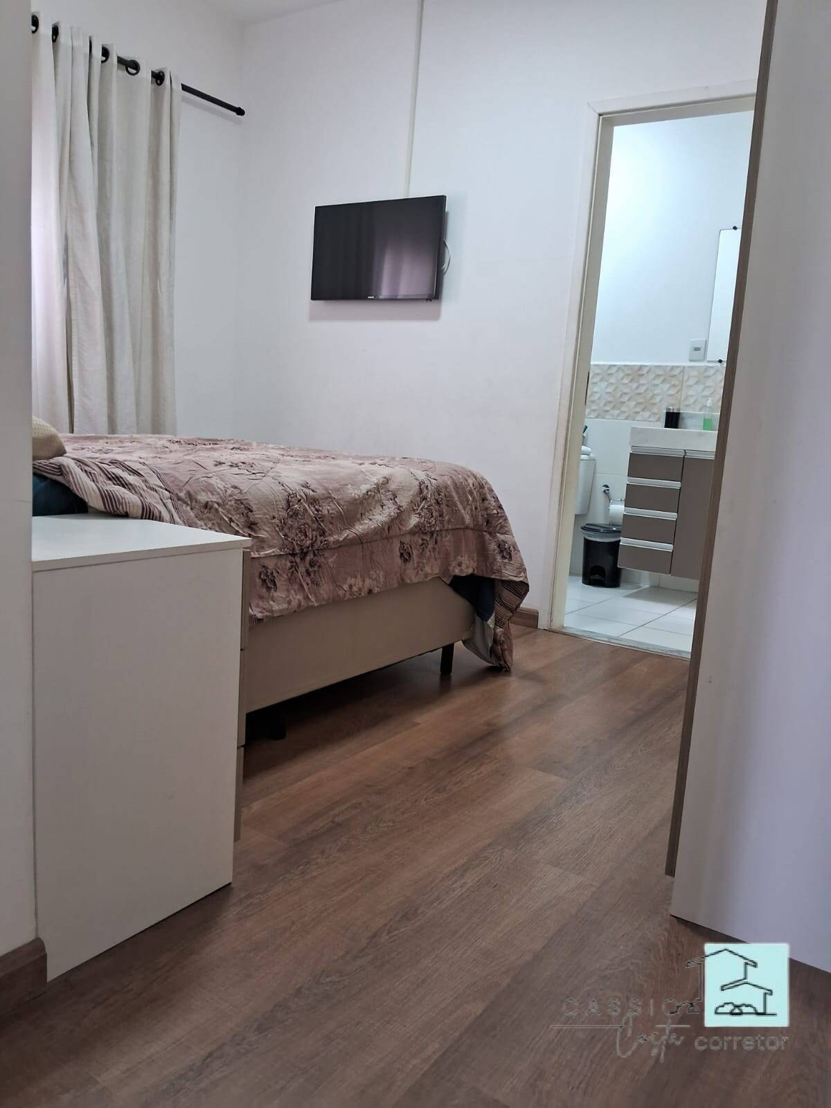 Casa à venda com 3 quartos, 93m² - Foto 3