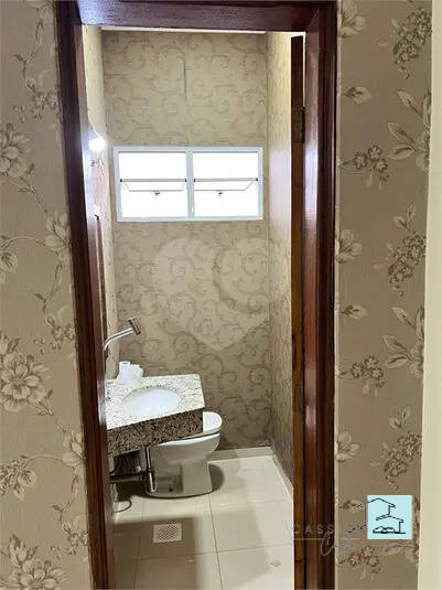 Casa à venda e aluguel com 3 quartos, 220m² - Foto 6