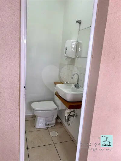 Casa à venda e aluguel com 3 quartos, 220m² - Foto 10