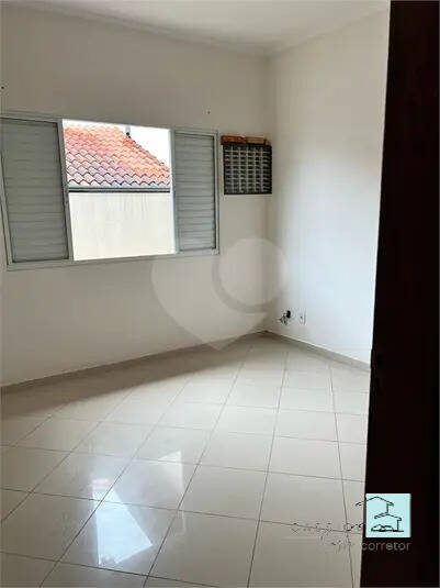 Casa à venda e aluguel com 3 quartos, 220m² - Foto 18