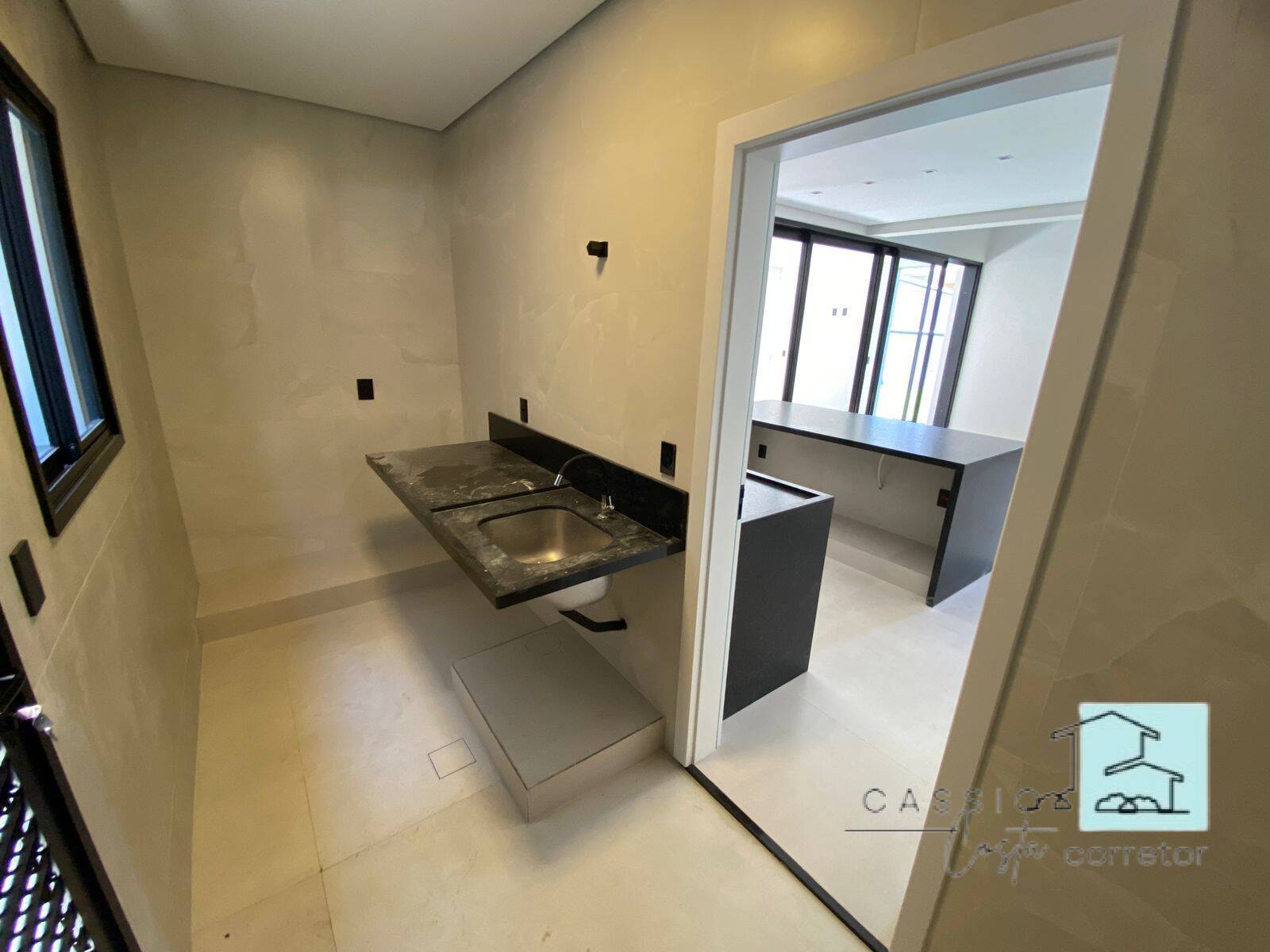 Casa, 3 quartos, 295 m² - Foto 21