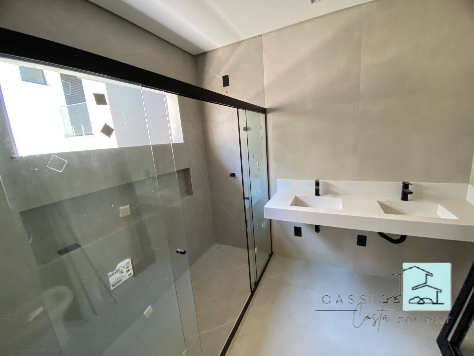 Casa, 3 quartos, 295 m² - Foto 23