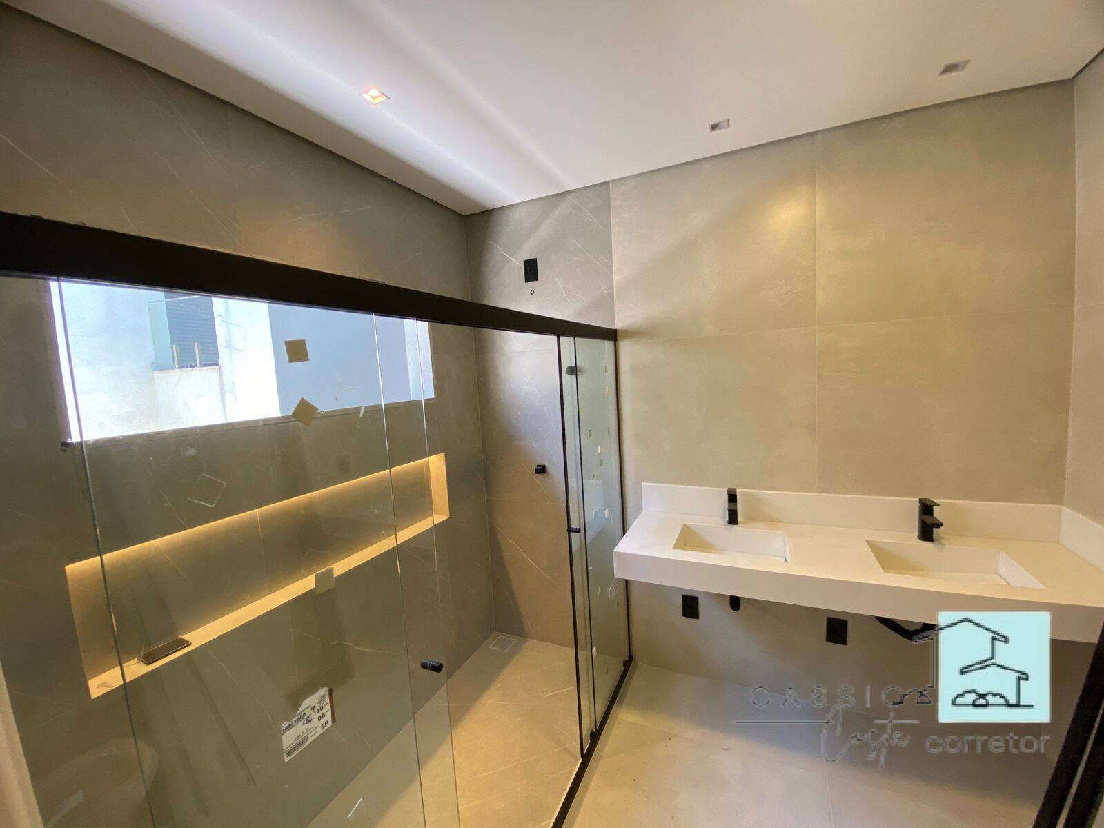 Casa, 3 quartos, 295 m² - Foto 25