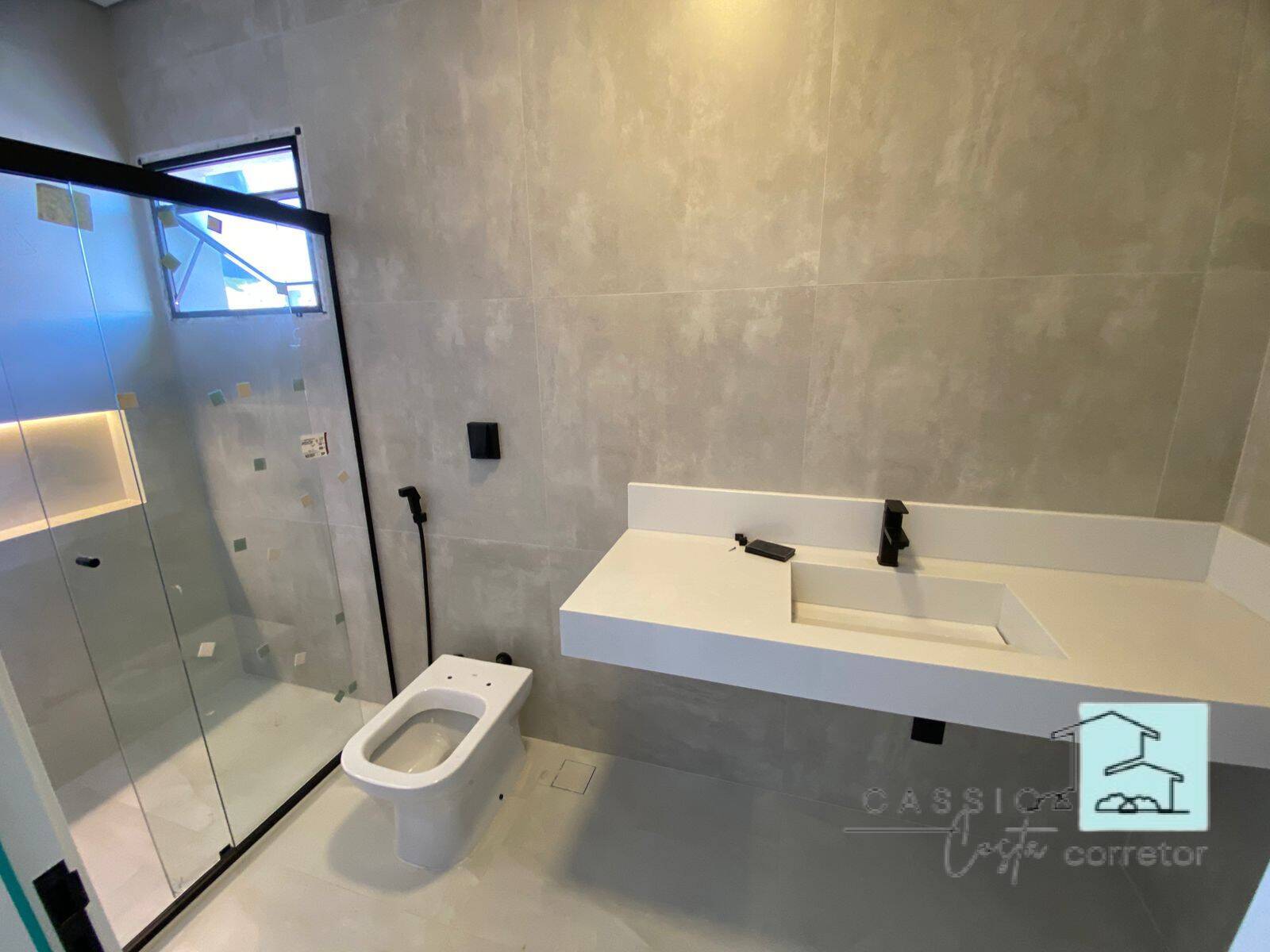 Casa, 3 quartos, 295 m² - Foto 36