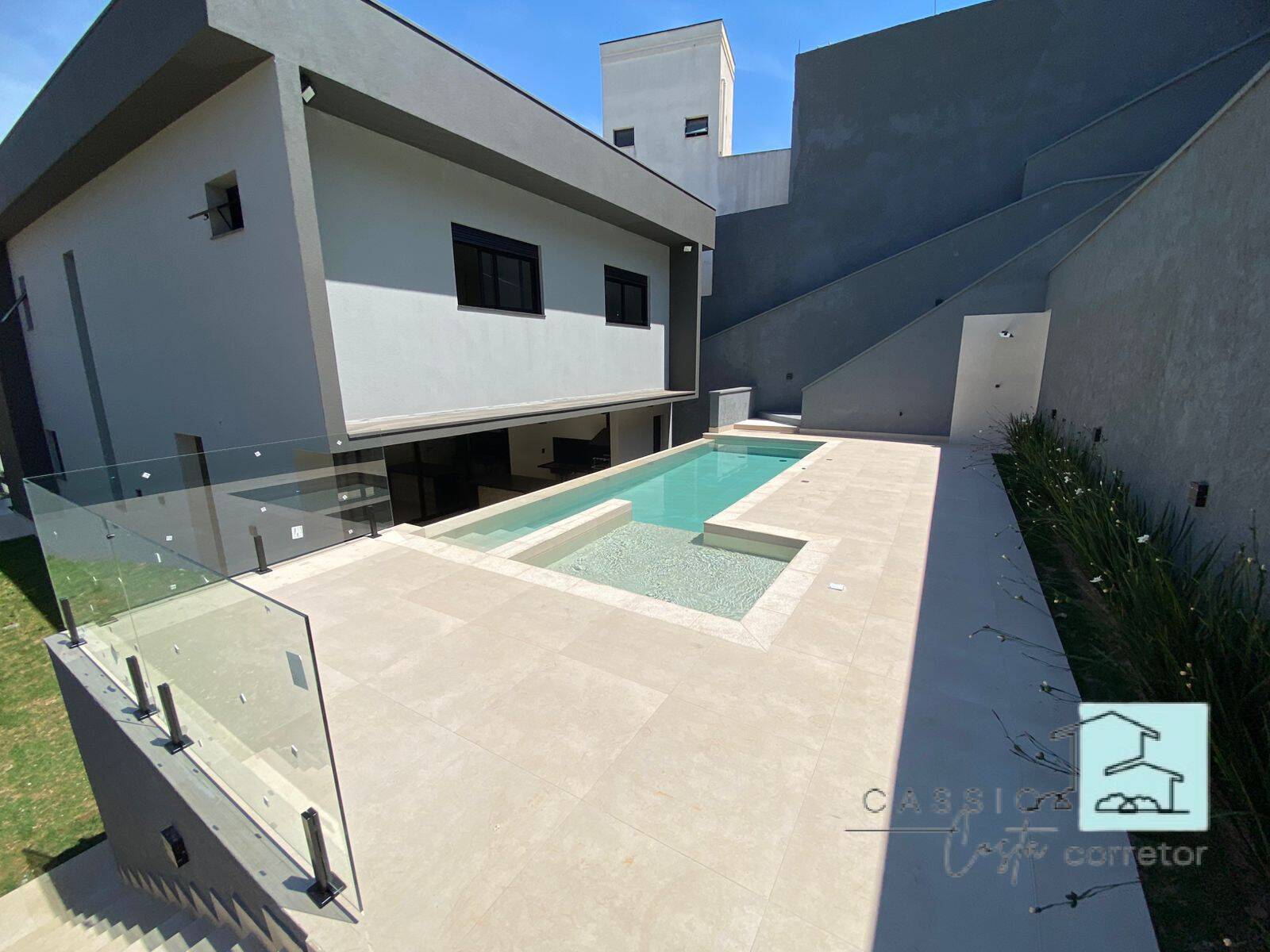 Casa, 3 quartos, 295 m² - Foto 49