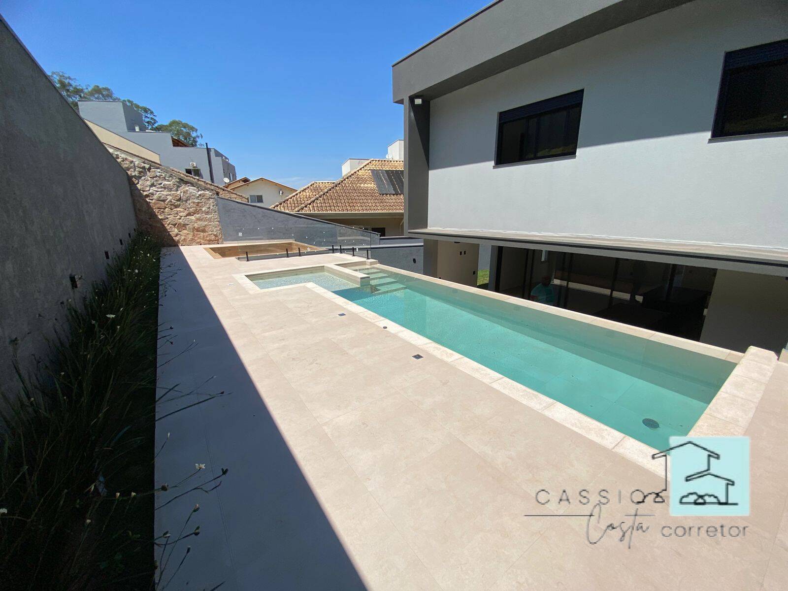 Casa, 3 quartos, 295 m² - Foto 52