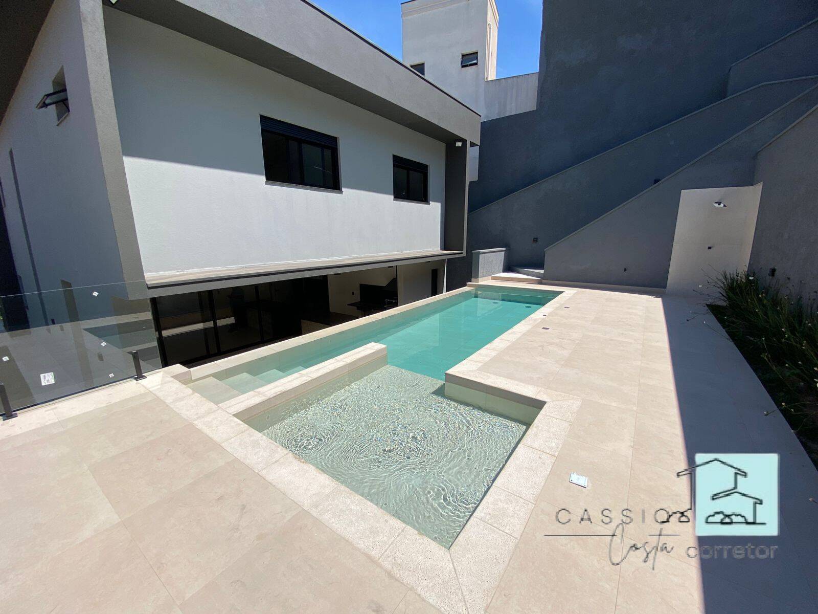 Casa, 3 quartos, 295 m² - Foto 60